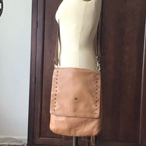 Avorio Tan Crossbody Bag